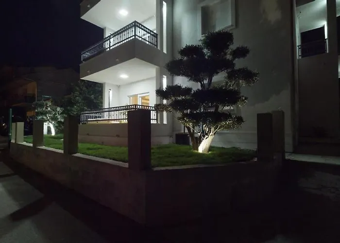 Appartement Olive Tree With Jacuzzi *